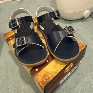 Footmates sandals